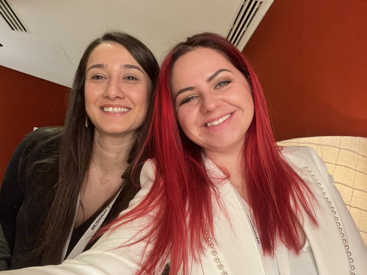 Kristina Azarenko Sparks 💬 tweet media