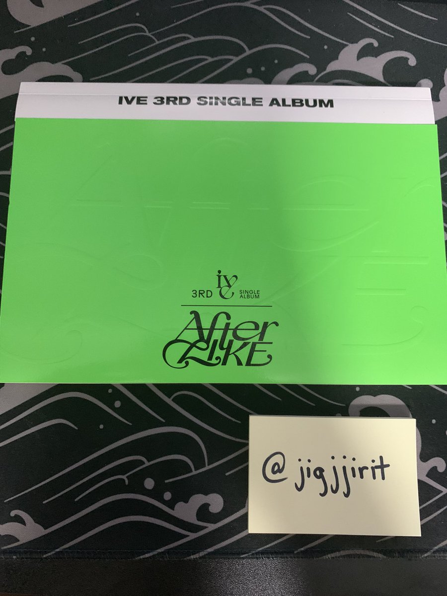 jigjjirit's tweet photo. #jigbentables ☆ﾟ.*･｡ﾟ

wts lfb ive ph

♡ unsealed love dive album ver 2
200 pesos

♡ unsealed after like album ver 2
200 pesos

both in good condition
can buy as set for 350 pesos 

mop: gcash, bdo | mod: sdd | loc: caloocan city
can do meet-ups
dm me! 🤗 https://t.co/F4mWS7adbP