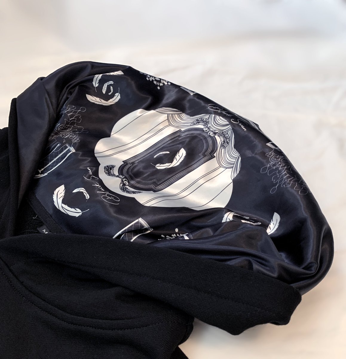 RollyBabyDolly's tweet photo. Black Swan Satin Lined Hoodie inspired by BTS 💜🖤🦢

PREORDER BEGINS: MARCH 18th

#kpopfyp #blackkpopfan #btsxarmy #satinbonnet #satinlinedhoodie #btshoodie #btsmerch #btsapparel #kpopfanmerch #naturalhair #naturalhairgrowth #blackownedbusiness #supportblackbussinesses https://t.co/wC3G5QpGZz