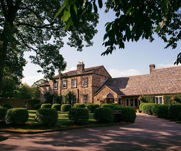 IntelliTraveler's tweet image. A trio of #Gourmet wine #Events at The #Devonshire Arms #Hotel
is.gd/mIOwlF