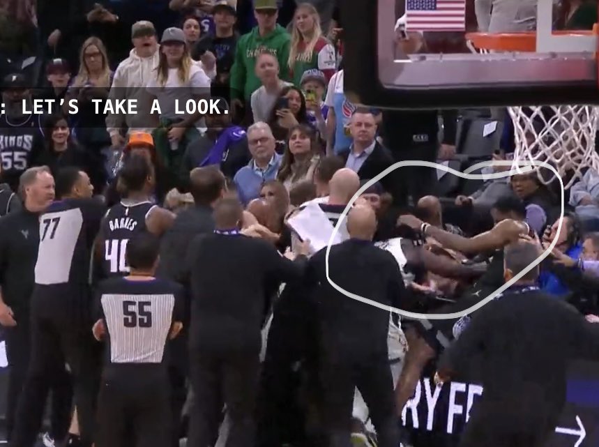 Bucks Lead tweet media