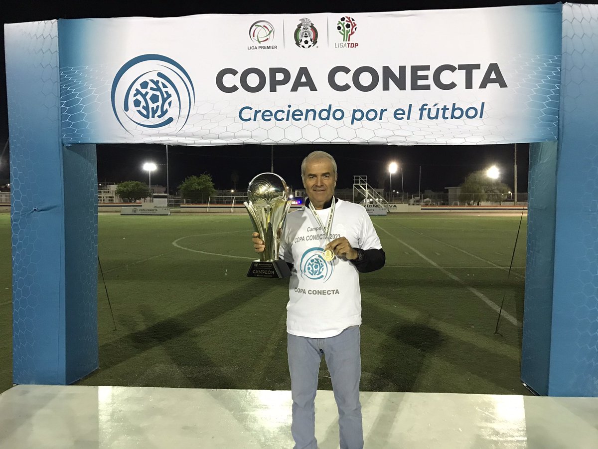 RICAMPOSOR's tweet photo. Ganar y volver a ganar siempre, gracias futbol!!! https://t.co/3z7Q7zqmzW