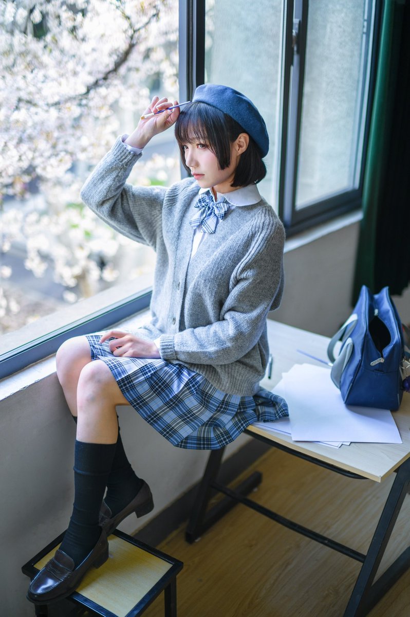 maoumao_'s tweet photo. 🌸在樱花教室

#jk制服 https://t.co/dFUvCLhOEk