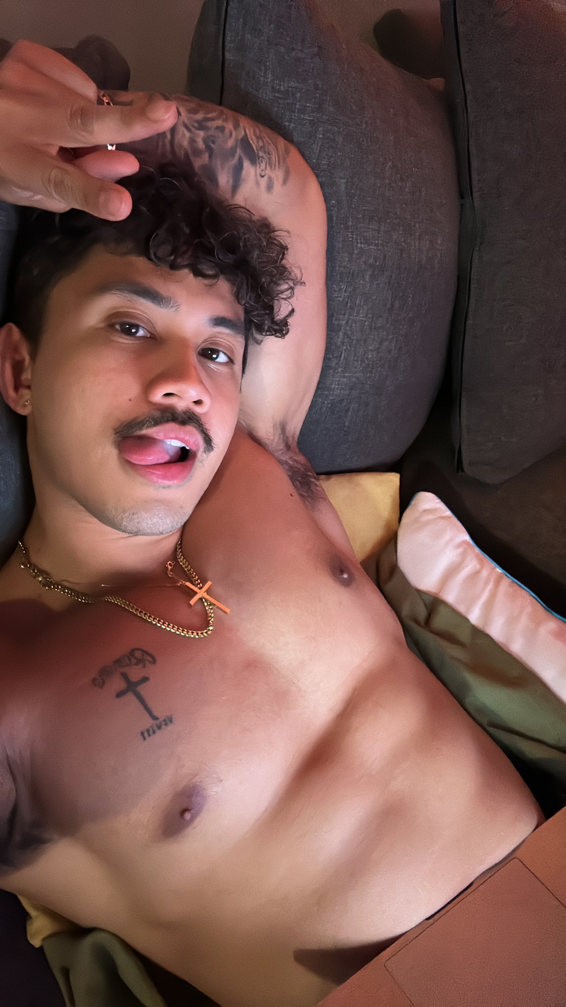 just about porn on X: RT @JaspWrld: Creating meal plans and workout  programs. DM me if ya interested in 1:1 online training 🤭  t.cojTEiO5uGMc  X