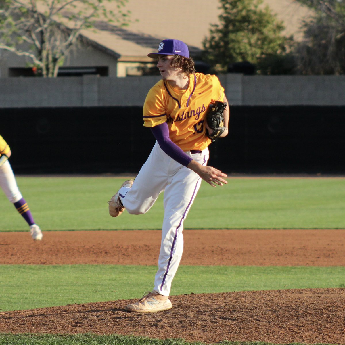 SMHSMustangBB's tweet photo. Mustangs 4, Cherokee Trail 2
Bryce Madison picks up the win going the first 4 innings and Andrew Balian picks up the save throwing the final 3 innings. Matthew Shultz led the offense with two hits including a double. Braden Harvey’s spectacular catch sealed the victory. https://t.co/gJcIq73jYg