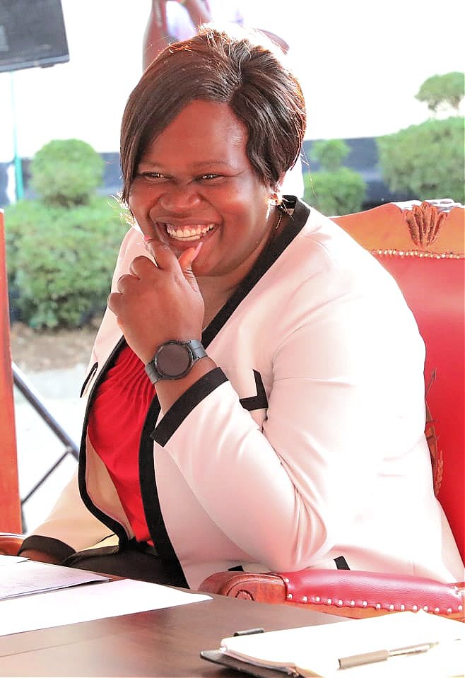 gladyswanga's tweet photo. I receive this photo frequently, and every single time, it never fails to bring a smile to my face. Wishing you all a blessed day! 😊 https://t.co/cYznU1i4DJ
