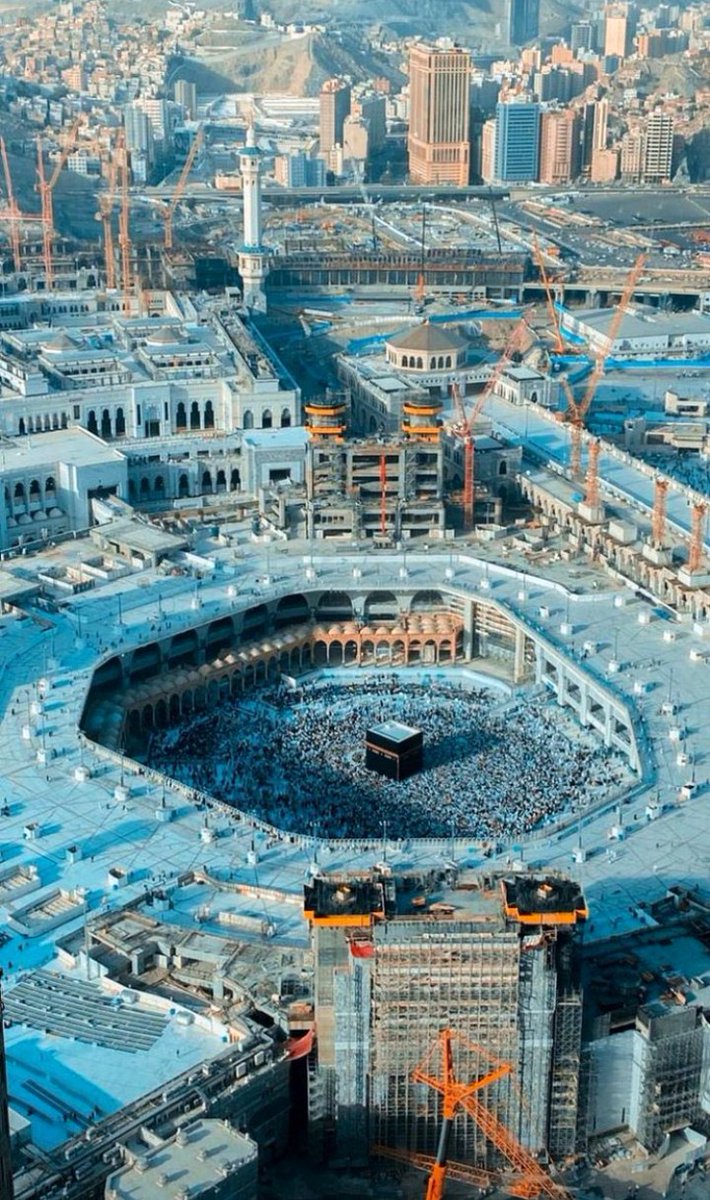 Harper_Boswel's tweet photo. To us that are craving for Hajj, may Allah call us to Kaabah Amin. https://t.co/SGuZuPE5ta