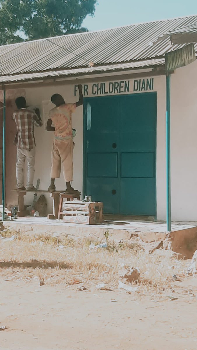 Hope4ChildDiani's tweet photo. Work is in progress 🙌 💪.  It's very lovely 😍 👌 seeing the wonderful progress of our new office space.  Thanks a lot to Sauti Tumaini for sponsoring the painting and artwork. https://t.co/WWFbjG4Mwr