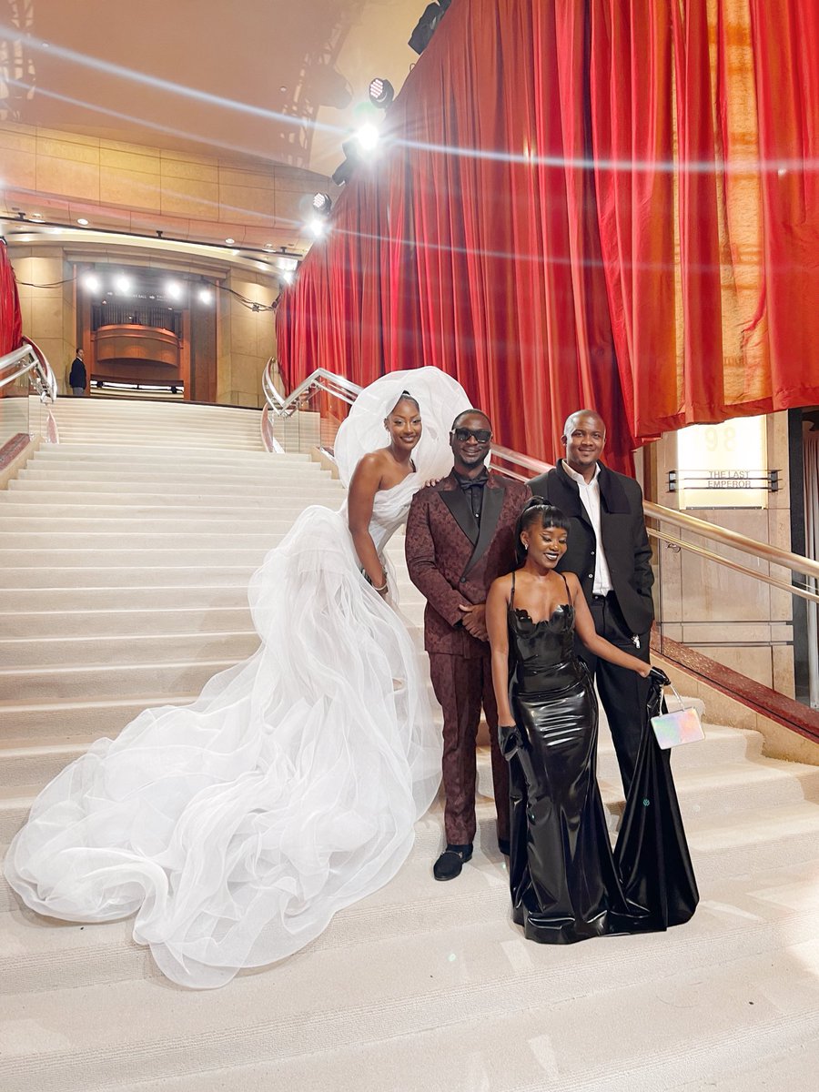 IAmDonawon's tweet photo. #Oscars https://t.co/YBJQ9ju3nW