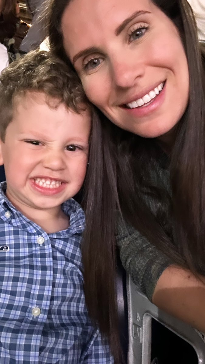 juliagulia22's tweet photo. His first rodeo! #rodeohouston https://t.co/PJY8askxxx