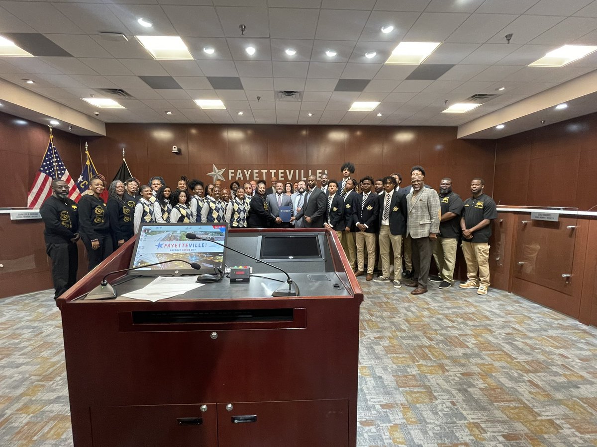 E. E. Smith WBB tweet media