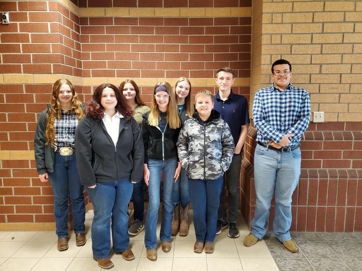 UAcharterschool's tweet photo. Our 4-H Livestock Skillathon team swept the MS &amp; HS divisions placing 1st, 2nd &amp; 3rd at the Cattleman’s Conference in Feb. Congrats! #weareUA @JZUAHS @NCCharterOffice @NC_Coalition @UAathletics @ByrdSetrina https://t.co/Ej1PSNWJzH