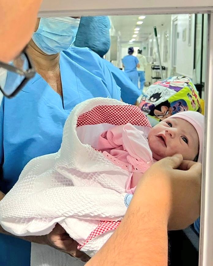 WILLIAMBORJA_'s tweet photo. Hoy nació la hija de mi amigo Isaac. Estoy muy contento por él, por su esposa Laura y por toda la familia 🫶. Crecerá rodeada de amor. https://t.co/jpDa2Zrvnd
