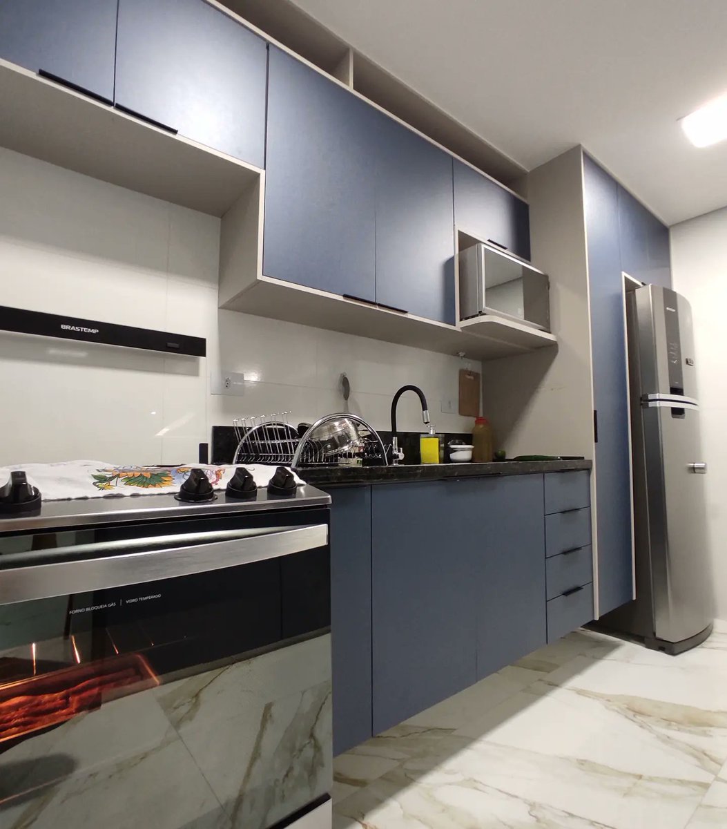 DecorataMoveis's tweet photo. Azul Sirena e Nude Vel deixaram a cozinha da Ivone maravilhosa! Detalhe para o perfil preto!
#decorata #moveisplanejados #decoração #interiores #praiagrande #santos #baixadasantista #arquitetura #design #designdeinteriores #arquiteturadeinteriores #moveissobmedida #planejados https://t.co/JiAYioVVwU