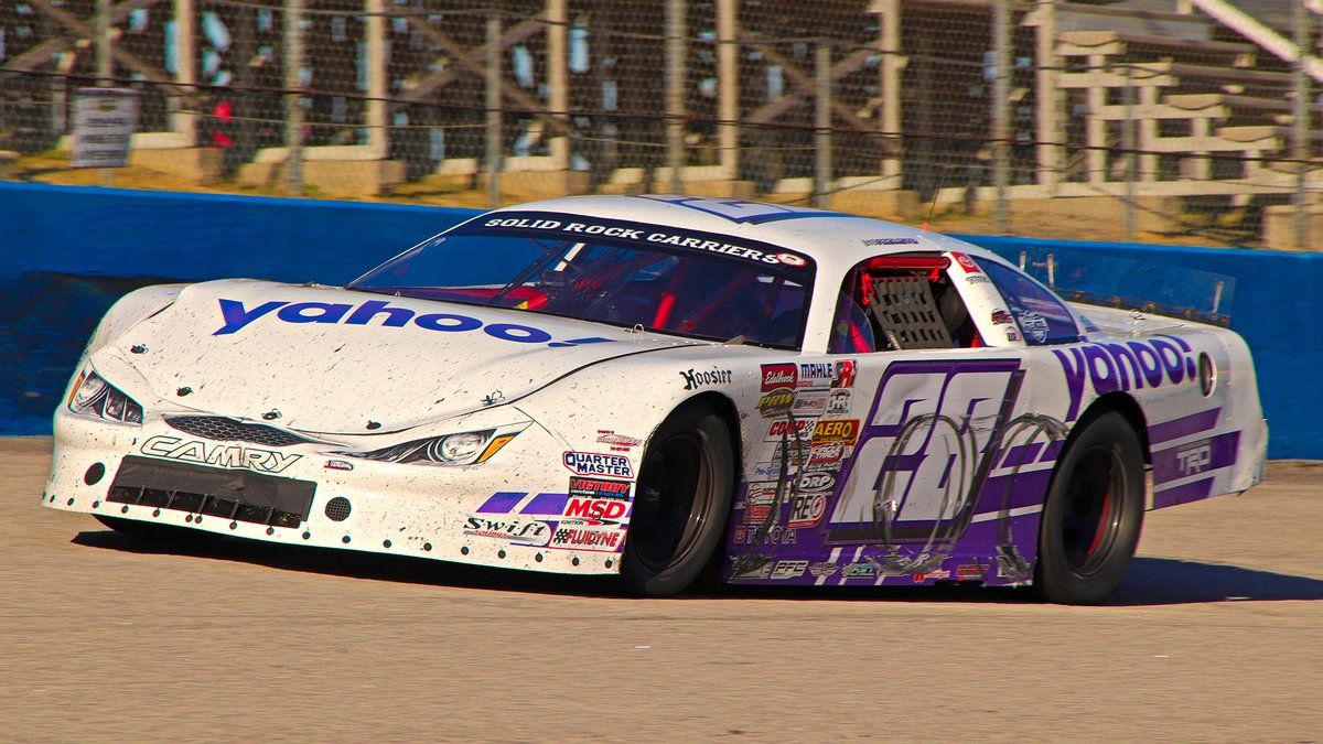 RACE22.com tweet media