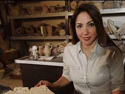 Dr. Kathleen Martinez is a Dominican archaeologist. The former lawyer pursued her dreams to find Cleopatra’s tomb by leading excavations in the Taposiris Magna Temple in Egypt. Watch the documentary following her journey of uncovering the lost tomb here!

youtube.com/watch?v=9G69n1…
