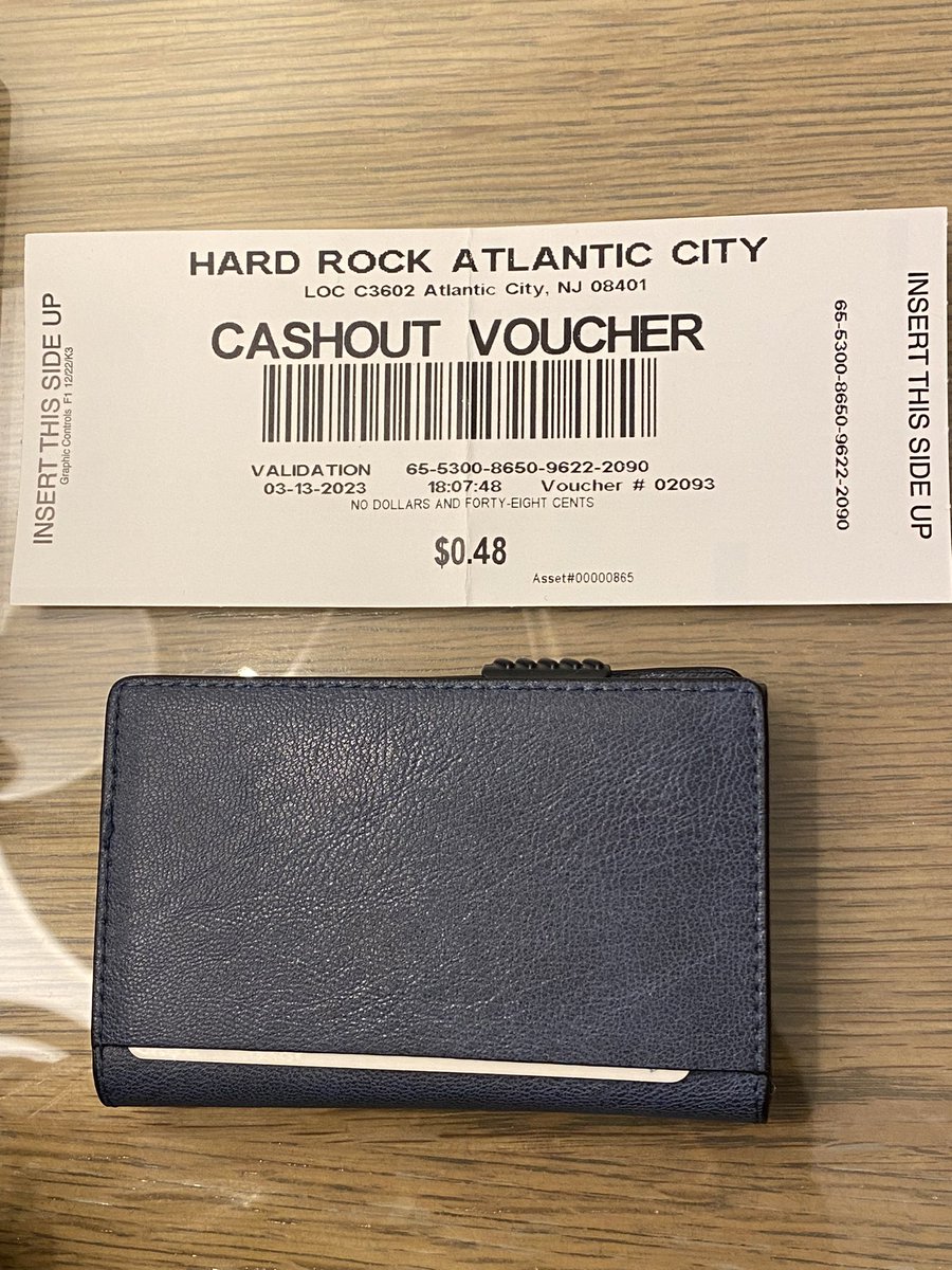 kuya_cadge's tweet image. At may umuwing luhaan… 😭 #lotlot