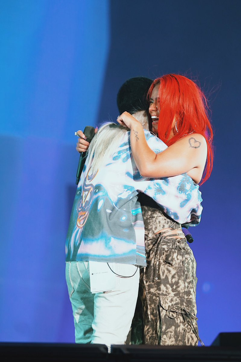 itsyoungmiko's tweet photo. 🥺💗 @karolg https://t.co/vlEd2wGZpP