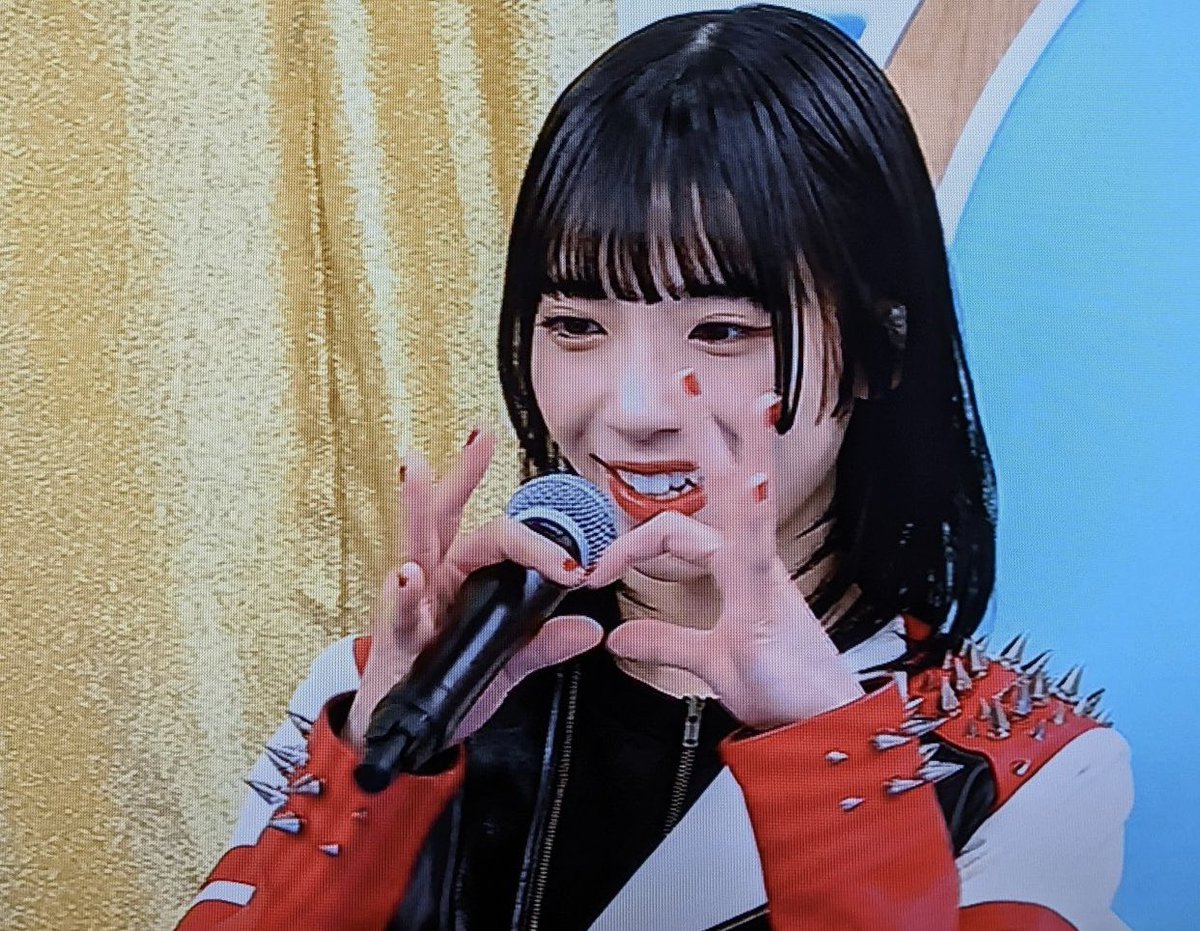 rinta_1012's tweet photo. アユニちゃん可愛すぎんか https://t.co/lqeaeEPWvv