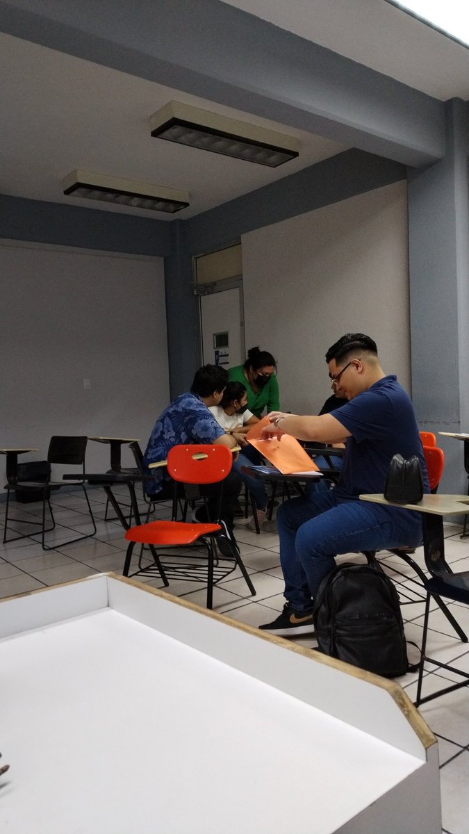 <a href="/Karlagtz01/">Karla Gutierrez</a> <a href="/Fridasofia_27/">Frida Sofía</a> <a href="/maryB_martinez/">Marycarmen Martínez 🌼</a> Muchas gracias Cuasi-Colegas ...el mejor festejo es su asistencia a clases y su cumplimiento a las actividades Académicas.  <a href="/mapachestec/">@MAPACHESTec</a> <a href="/fridasofia27/">Frida S.</a>
<a href="/GomezMichel05/">Rebel Love'♡</a> <a href="/samichellina/">Samantha Sarmiento</a> <a href="/chetubien/">Comunidad Chetubien</a>