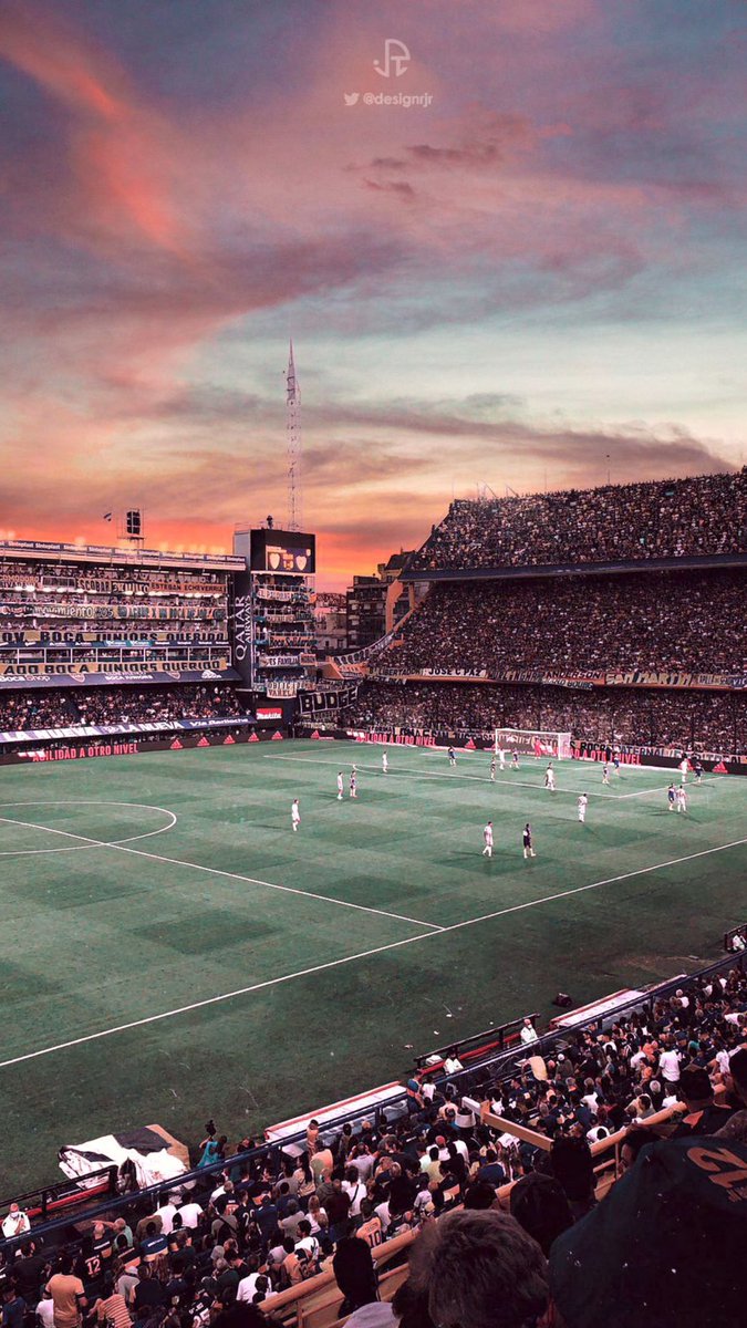 PadreBostero's tweet photo. Cuando la conoces por primera vez, se te caen las lagrimas, quedas en shock y no te queres ir más.
Se convierte en nuestra segunda casa.
Es el lugar donde te olvidas de todos los problemas.
Es el lugar donde sos completamente feliz.

La Bombonera es mágica, única e inigualable. https://t.co/8VxXz2nGO2