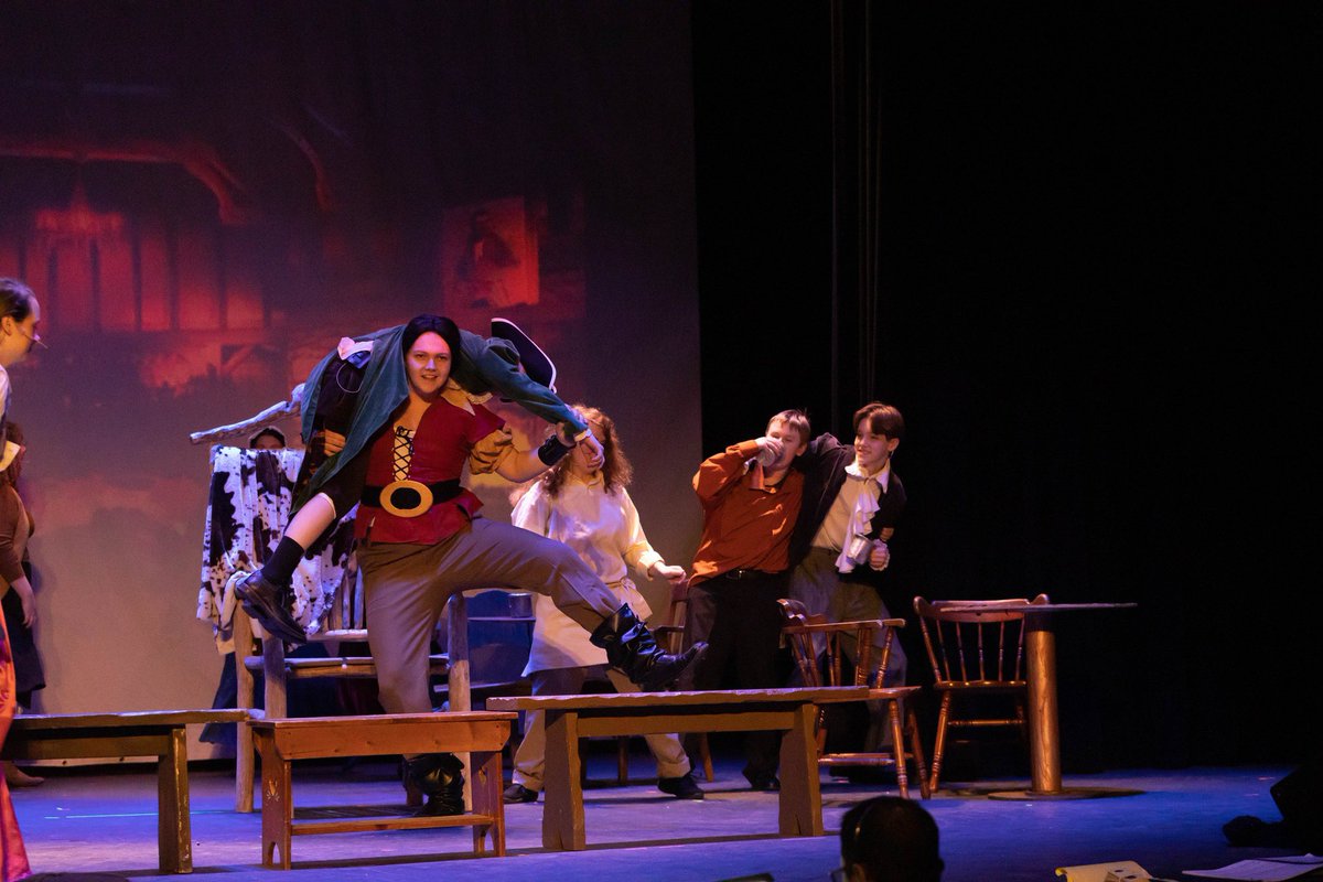 #beautyandthebeast #salemwildcatpride