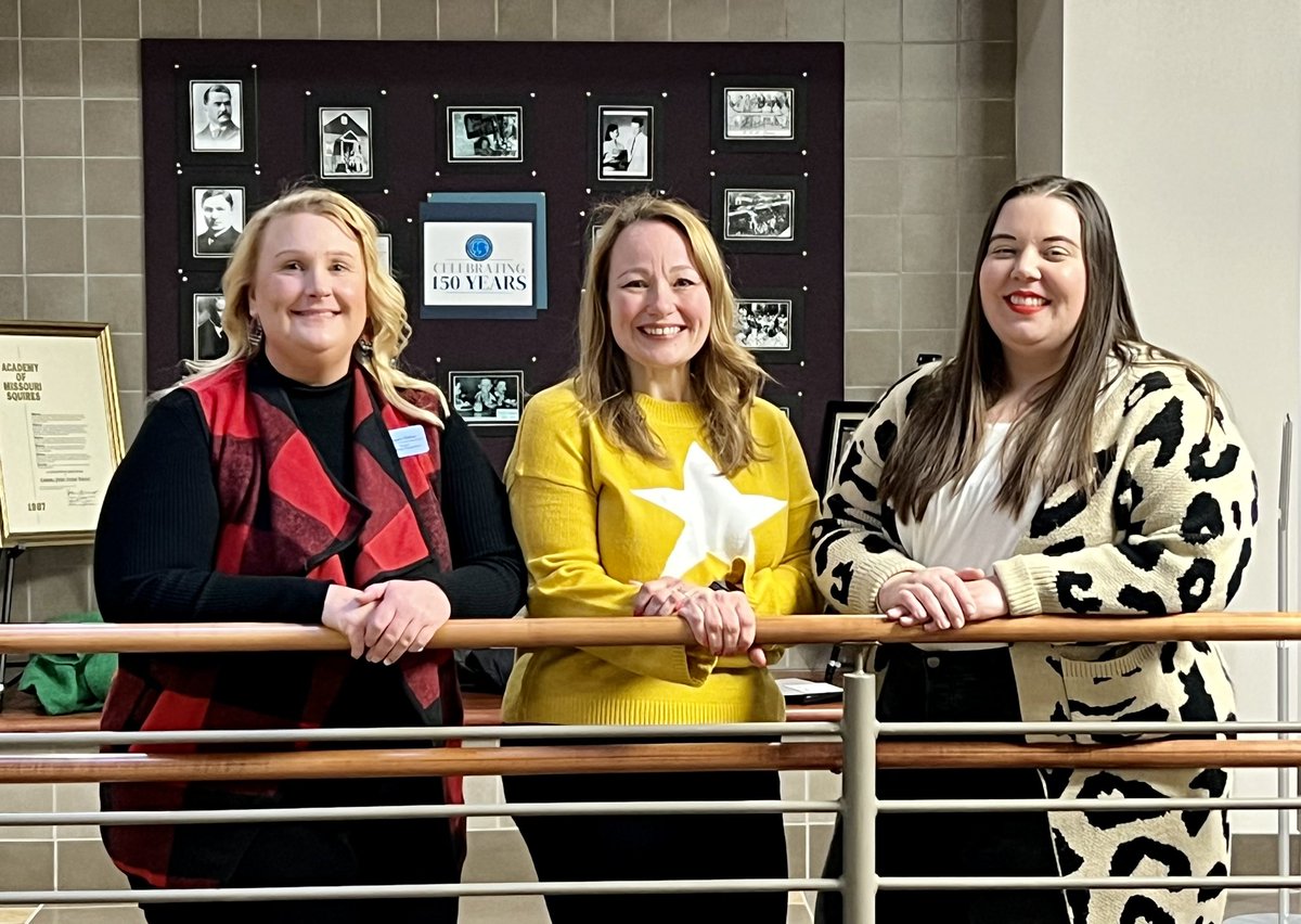 mbaumstark's tweet photo. The #CPSBest Board of Education is underway. Started by recognizing scholars and staff. Missouri’s nominee for National History Day Teacher of the Year Beth Winton; Hickman High School Ethics Bowl State Champions; &amp; Outstanding Employees from Locust, Blue Ridge and Smithton👏👏 https://t.co/Qwp65dU585