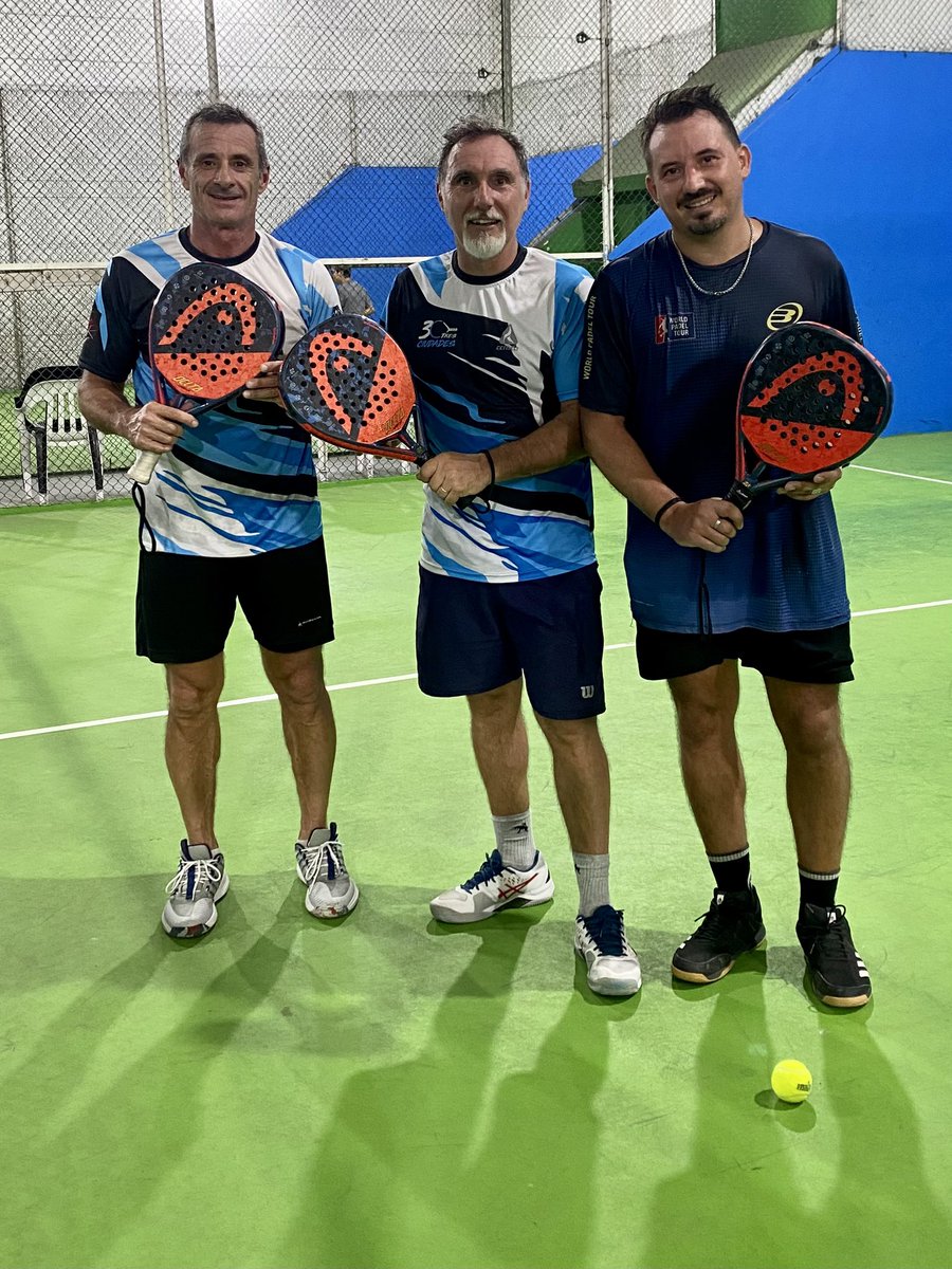 aleraggio's tweet image. @head_tennis la banda de la DELTA HYBRID #headpadel