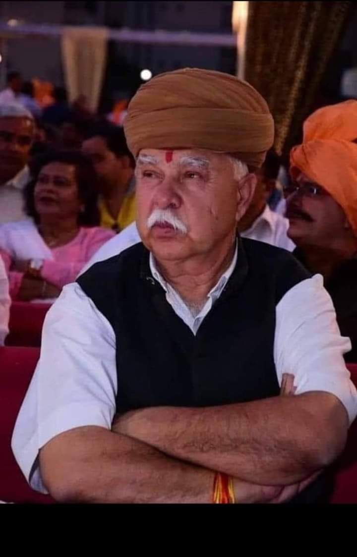 Raghven1993's tweet photo. दुःखद सूचना - राजपूताना गौरव मा.लोकेन्द्र सिंह जी कालवी साहब का नि��न... ॐ शांति 🙏 https://t.co/7HcPqnQt3s