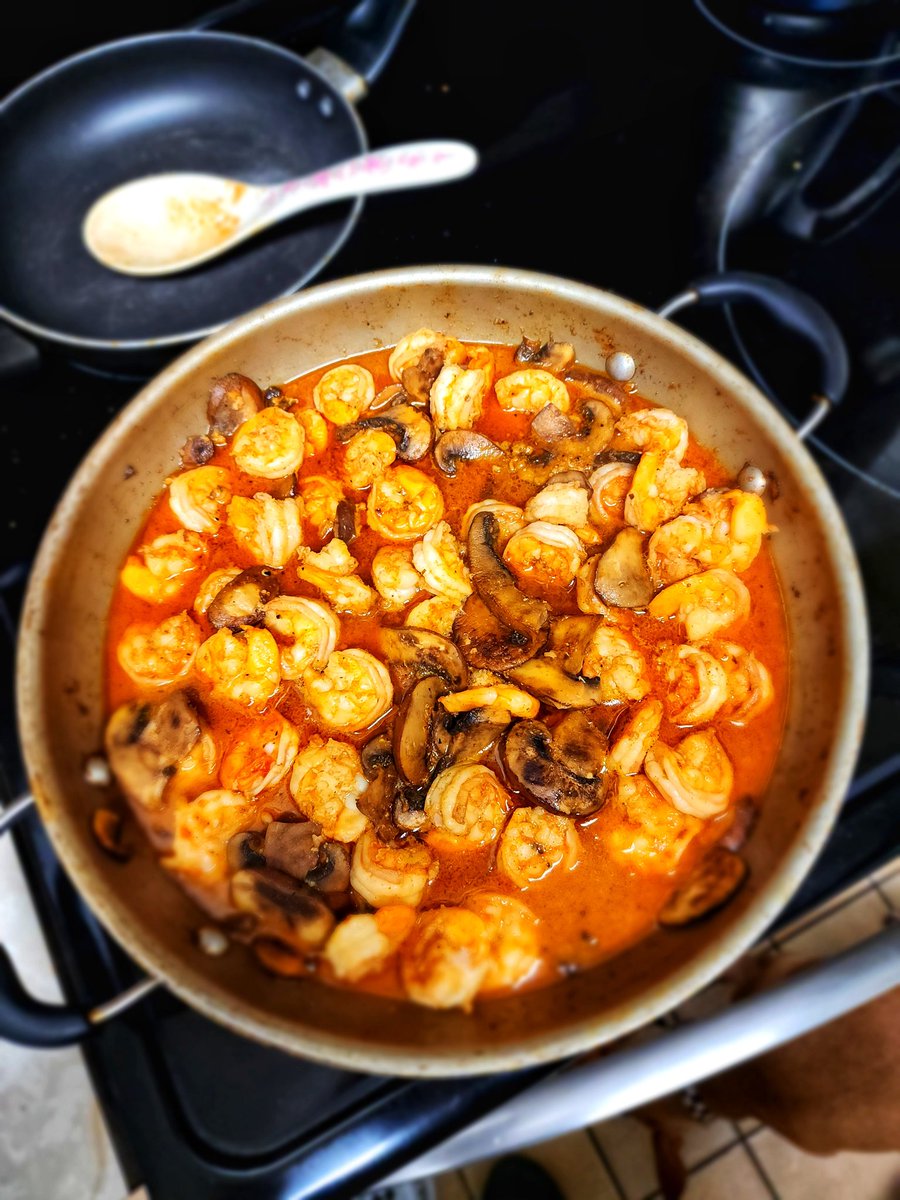 mexinaco14's tweet photo. Made some delicious spicy dinner.
#Samsung #GalaxyS22Ultra #withGalaxy #ExpertRaw #FoodMode #FortWorthPhotography #FortWorthPhotographer #MobilePhotography @SamsungMobileUS @SamsungMobile https://t.co/65Ih84js4T