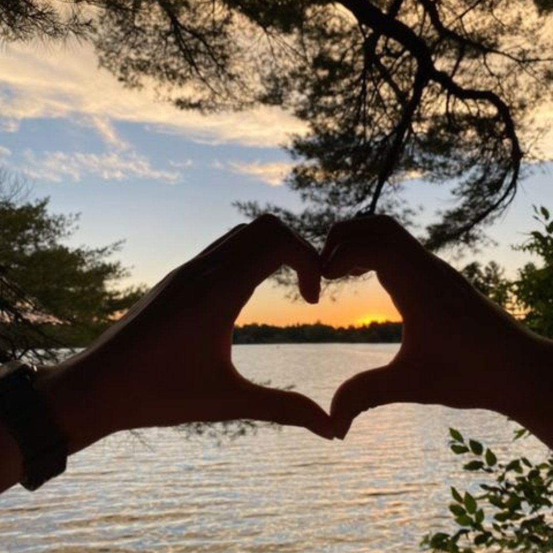 CampAmericaNZ's tweet photo. 🫶🫶 #GetYourOEBack #3summers #Travel #Adventure #OverseasExperience #CampAmericaNZ #CampAmerica #endlesssummer #SummerCamp #America #USA #J1visa #Overseas #Camp #skipnzwinter https://t.co/WQVhABaurV