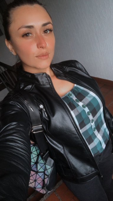 heyy guys, i'm back I am going to leave photos of Saint Patrick in my onlyfans, come and see you will<a href="/tag/onmfc"class="tags"><span>#onmfc</span></a>