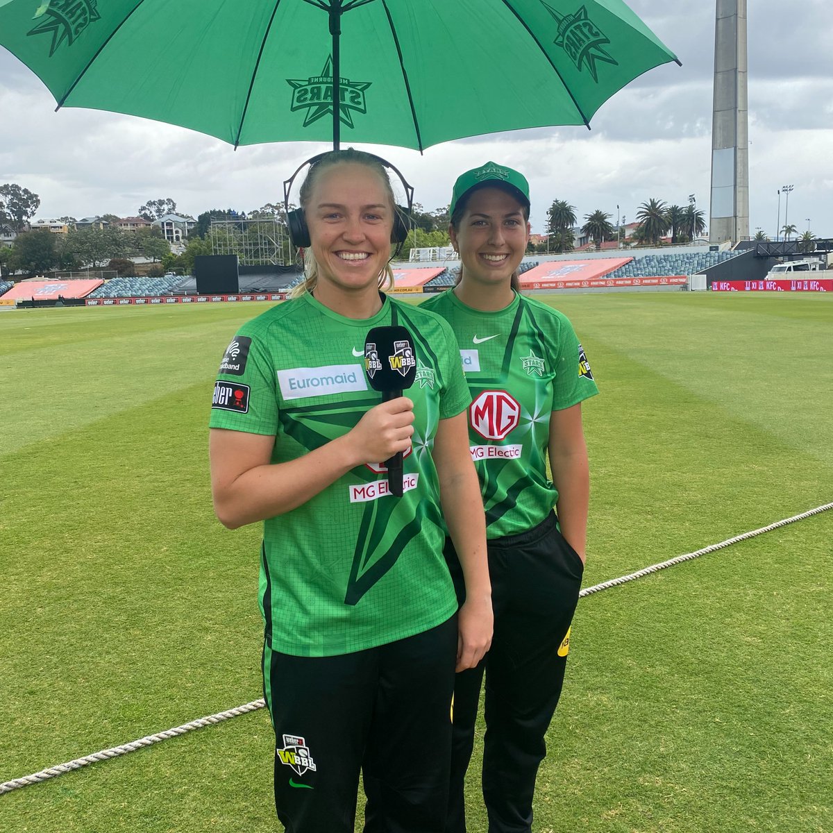 StarsBBL's tweet photo. 🍀 St Patrick's Day means only one thing.

Kim Garth content. https://t.co/8lsCgxy9Qu