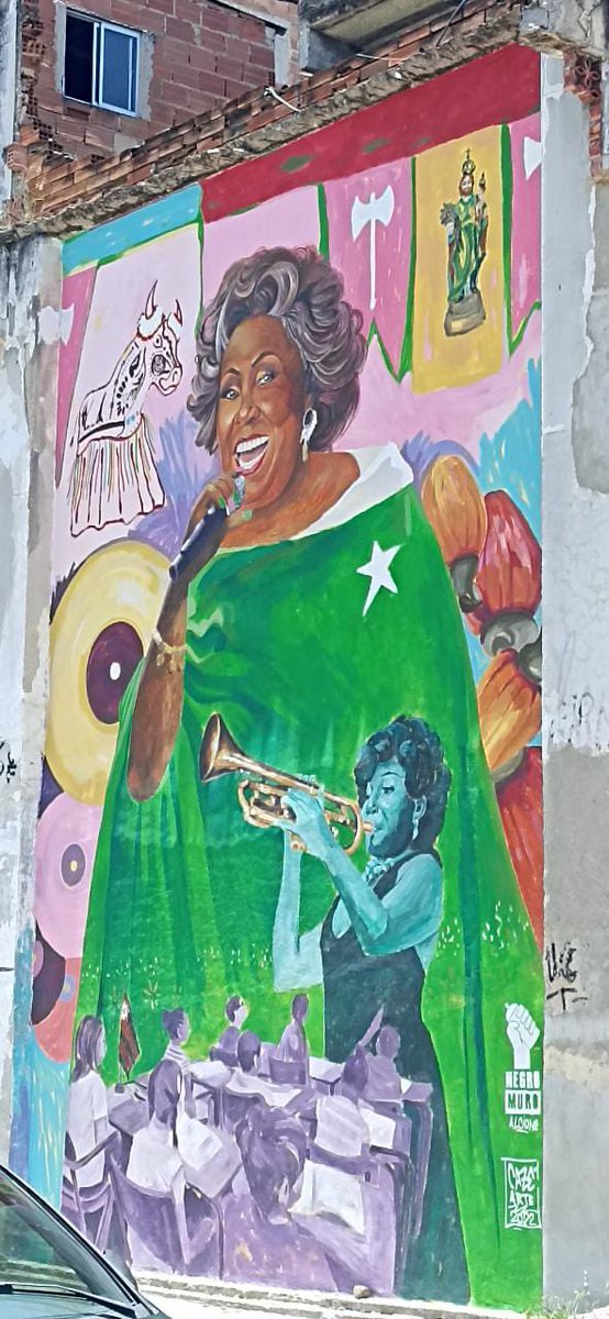 guiestevao's tweet photo. Uma curiosidade: 
Desde que entramos na Manga desejávamos fazer a Alcione de enredo, e no fim do ano passado cogitávamos, com outras ideias. No dia que fomos gravar o enredo e samba, 2/12, demos de cara com o @negromuro_ da Alcione no morro. Era o sinal de que era a grande hora. https://t.co/3hGKQQJGSL