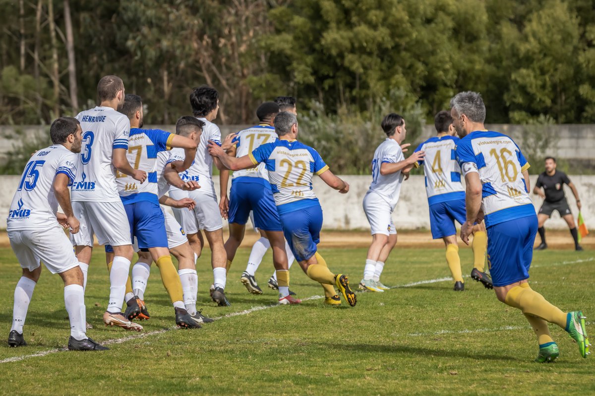 SCVistaAlegre's tweet photo. 1-0 🆚 AA Avanca

O próximo jogo é dia 19 de março, domingo, às 15:00h, frente à JuveForce, no Campo Municipal da Vista Alegre.

⚪️🔵
#CrescemosJuntos
#JuntosSomosTalé https://t.co/QtTKAb8NIT