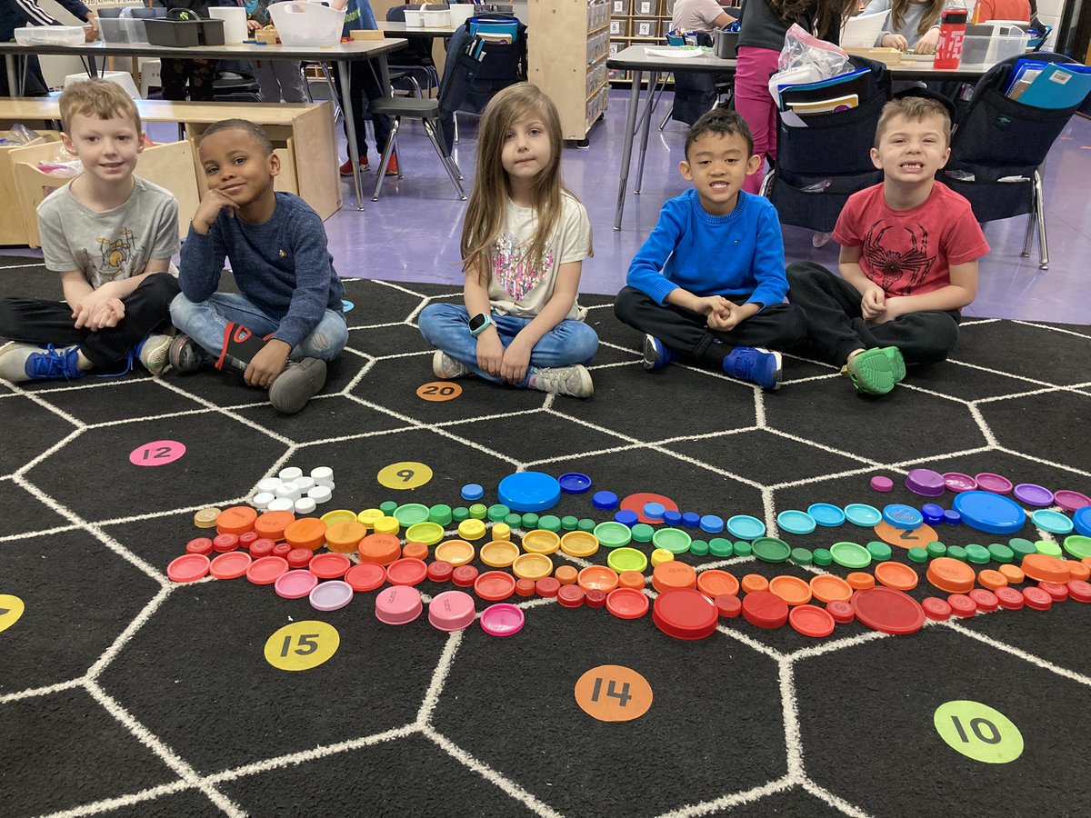 Maria_KimeK's tweet photo. I’m lucky ☘️because I teach these amazing, creative kindergarteners! Our morning work this week has a St.Patrick’s Day theme. We are sorting lids to make a rainbow and rolling dice to build ☘️ shamrocks.  What can you build with repurposed lids?  @HeritageECS #HECSmagic https://t.co/L6EAUmoN6g