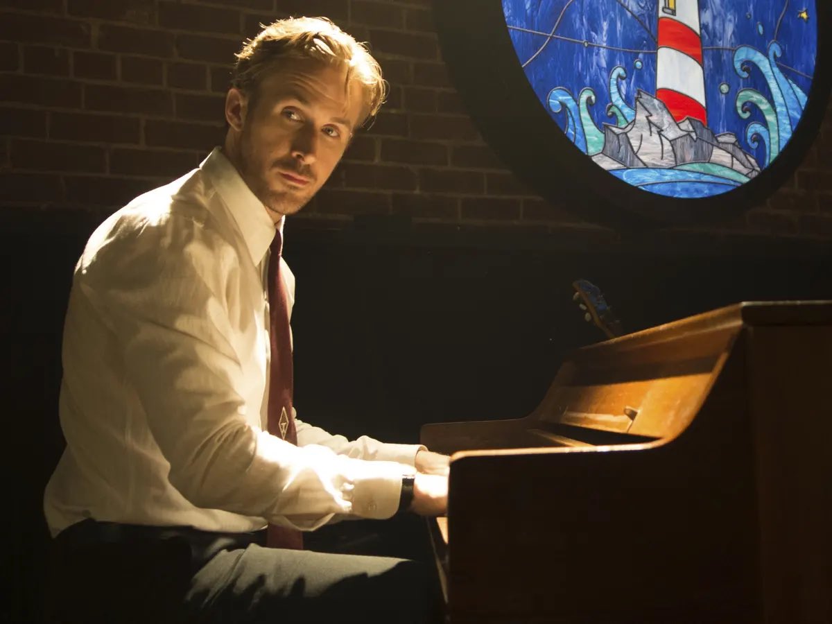 georgecarmi's tweet photo. ryan gosling is one of the greatest actors of all time https://t.co/hSGwKFvnr9