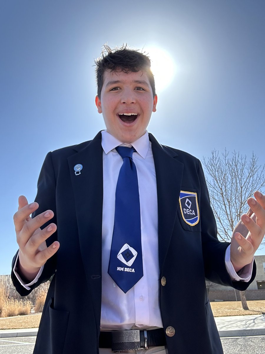 NMDECAPresident's tweet photo. Hey NMDECA! It’s your new state president Jayce McCloud. I’m so excited for the journey ahead and so grateful for the opportunity to work with all members of New Mexico DECA. Can’t wait to see you all in Orlando! #IAMCTSO #NMDECA https://t.co/788zrmWDEG