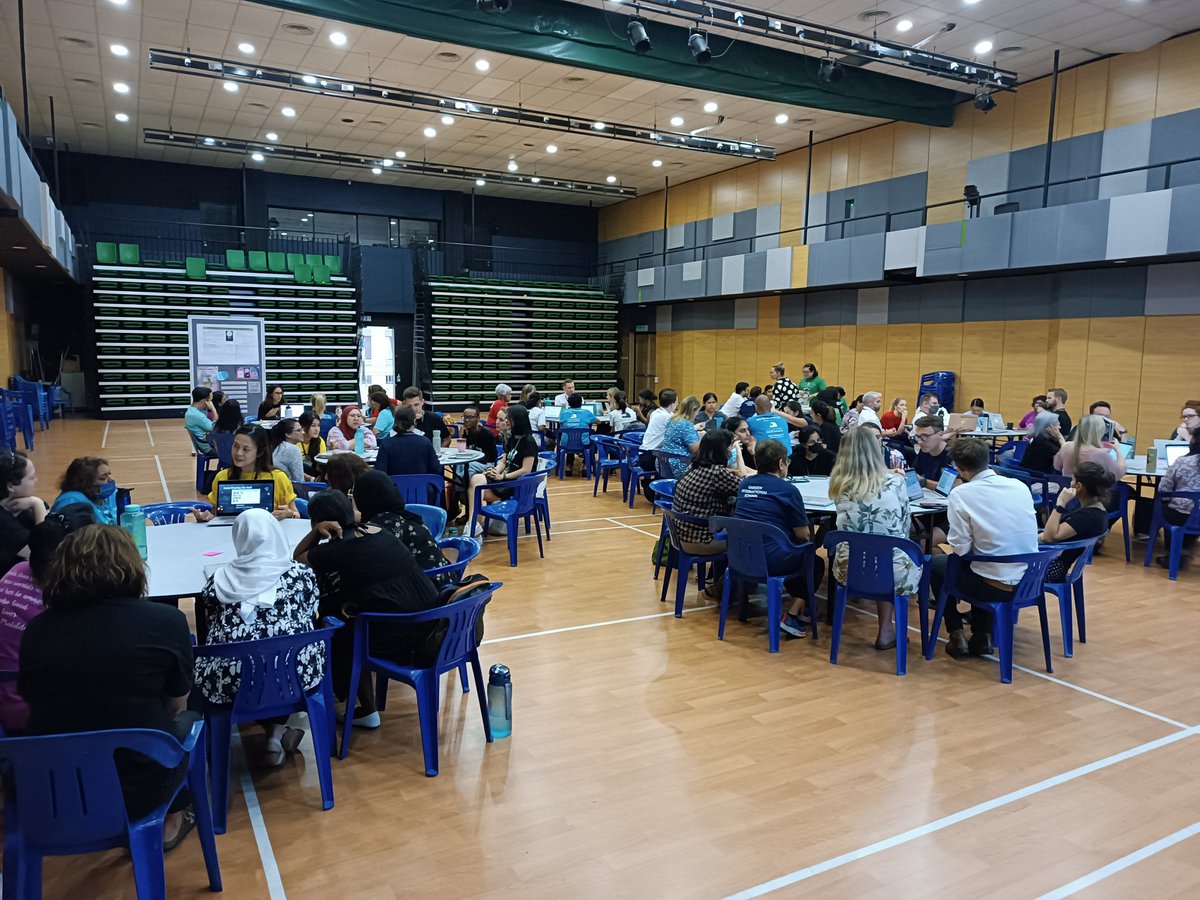 Reading Champions sharing good practice of #TalkforReading during whole school PDM. Immensely proud of their work. #GISlearning