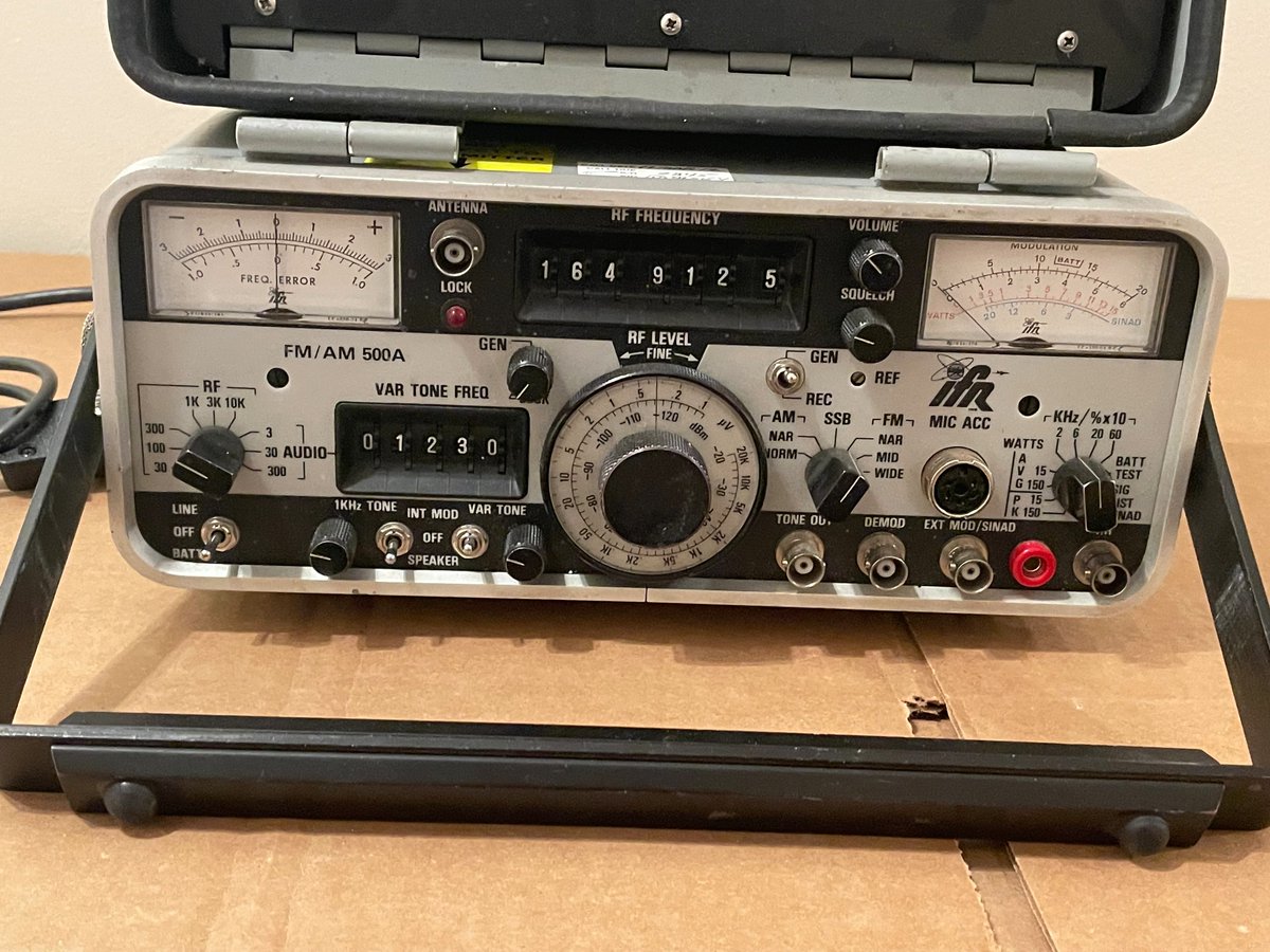 Find great vintage and used government surplus equipment like the IFR FM/AM-500A Communications Service Monitor  at surpluspost.com/Listing/Detail…

#Auction #CommunicationEquipment #IFR #Motorola #ForSale