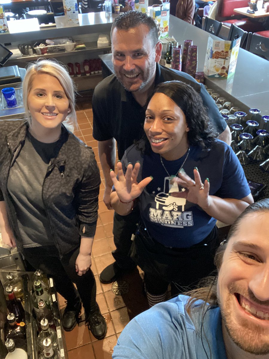 Ricky Hood (@rockinr91) on Twitter photo Our bartenders repping our 3.13 presidentes #chilisbirthday #presidente #chilislove <a href="/amanda3mckinney/">Amanda McKinney</a> <a href="/paulgordon1165/">Paul Gordon</a> Our bartenders repping our 3.13 presidentes #chilisbirthday #presidente #chilislove <a href="/amanda3mckinney/">Amanda McKinney</a> <a href="/paulgordon1165/">Paul Gordon</a>