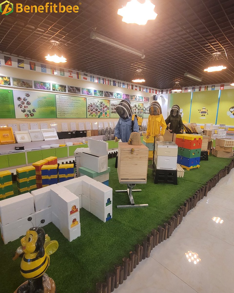szbenefitbee's tweet photo. 👏👏🔥🔥Benefitbee brand offline beekeeping tool showroom
This is our company's new exhibition hall, welcome friends to visit our company!😊😊
Offical website is https://t.co/09KwcLVHFL
#beekeeping #beehive #apiculture #beekeepers #beekeepingtools #beekeepingequipment #benefitbee https://t.co/dqtWMDQj2t