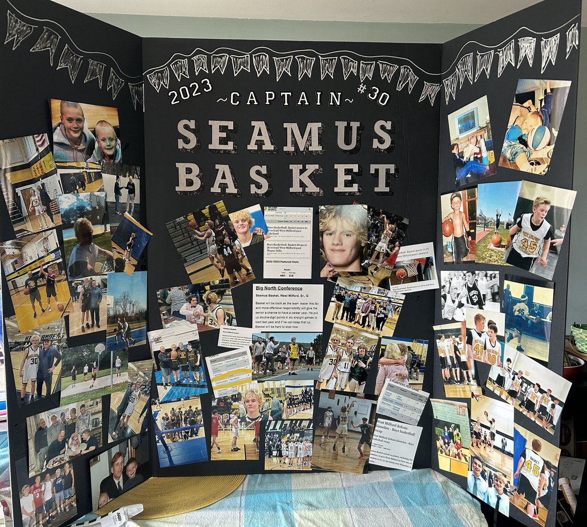 Last Basketball Dinner 🏀
Congrats <a href="/seamusbasket/">Seamusbasket</a> MVP 💛
I’ve loved these days…