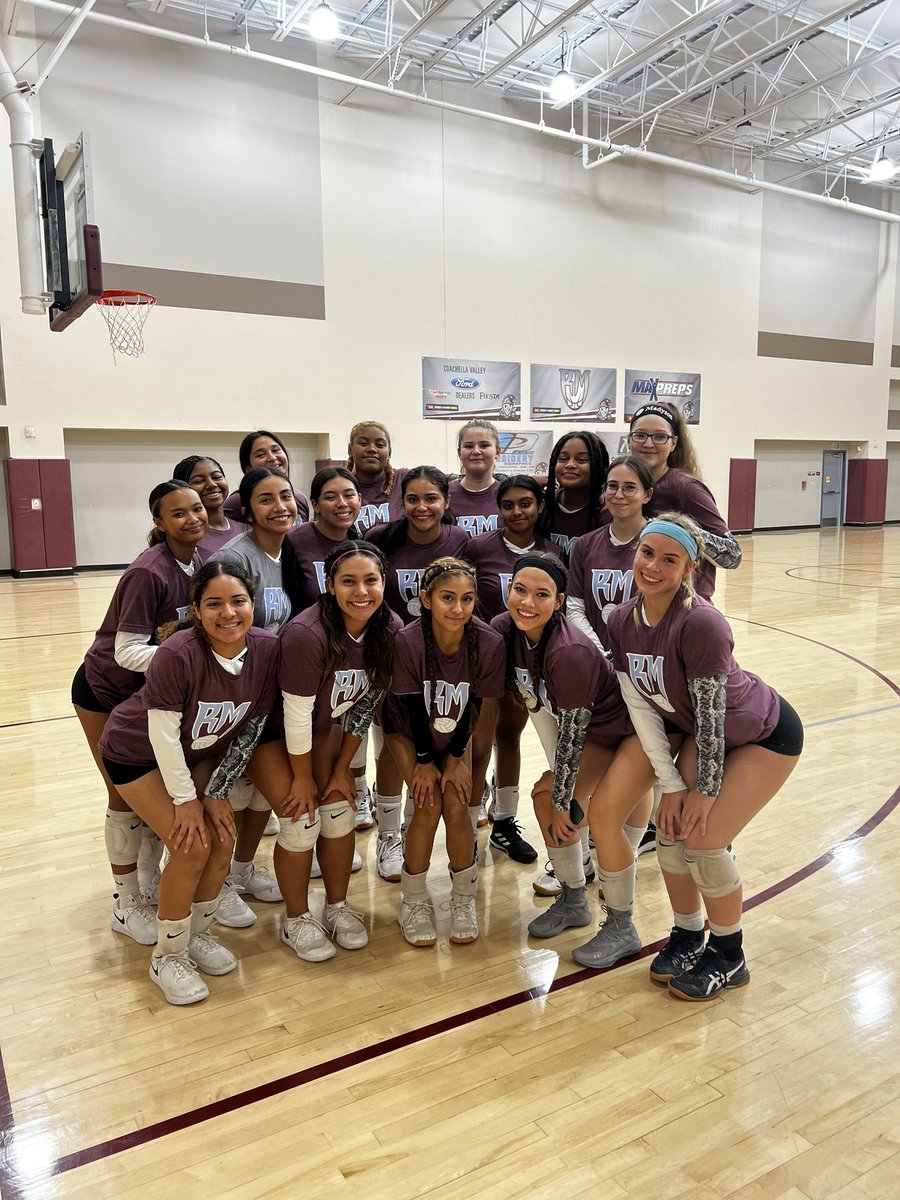 RMHS GIRLS VOLLEYBALL tweet media