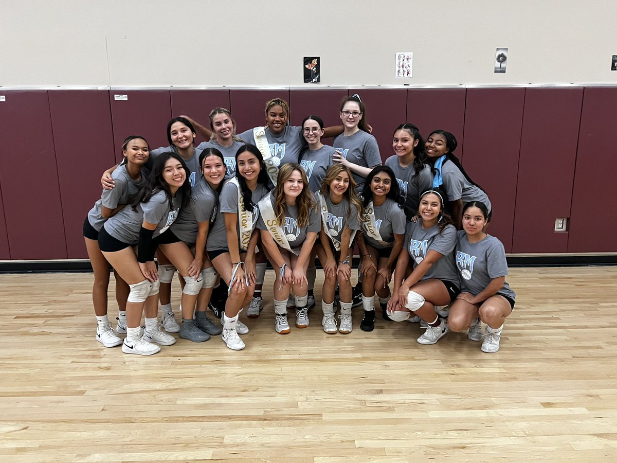 RMHS GIRLS VOLLEYBALL tweet media