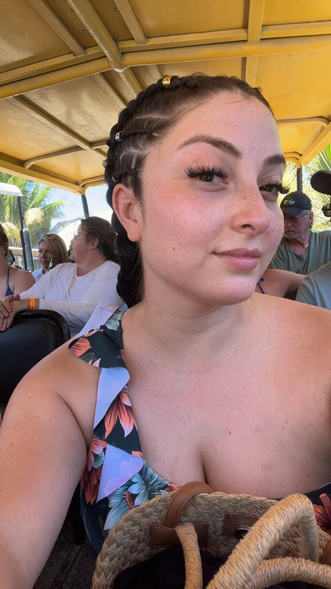 Garza_Alexz's tweet photo. Little life update 💅🏼💅🏼💅🏼

Puerto Plata, Dominican Republic 🥰 https://t.co/16mjghwDC9