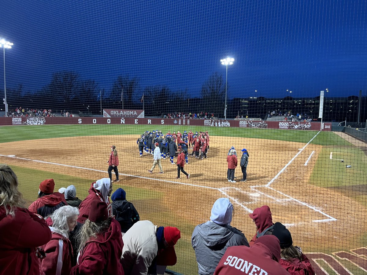 Was lucky to see 3 of the greatest ever to wear a Monarch uniform tonight in Norman.  #greatkidstoo #WeArePLV