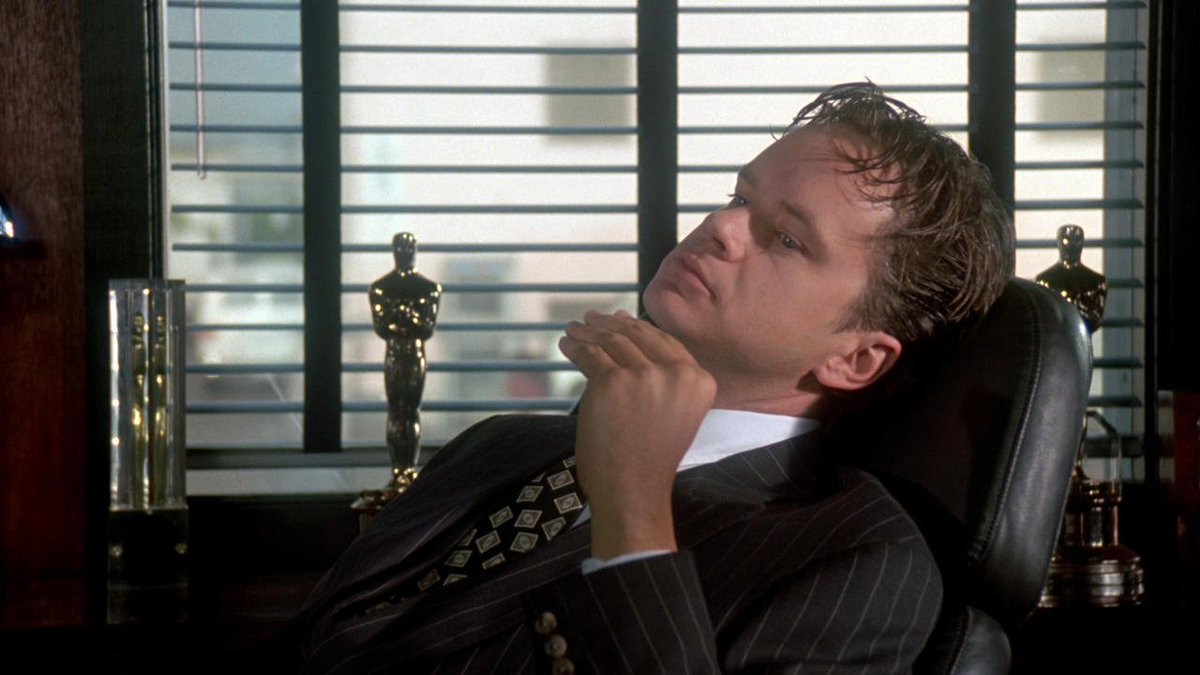 MOVIE RECOMMENDATION
of the week
THE PLAYER

What movie do you recommend this week?