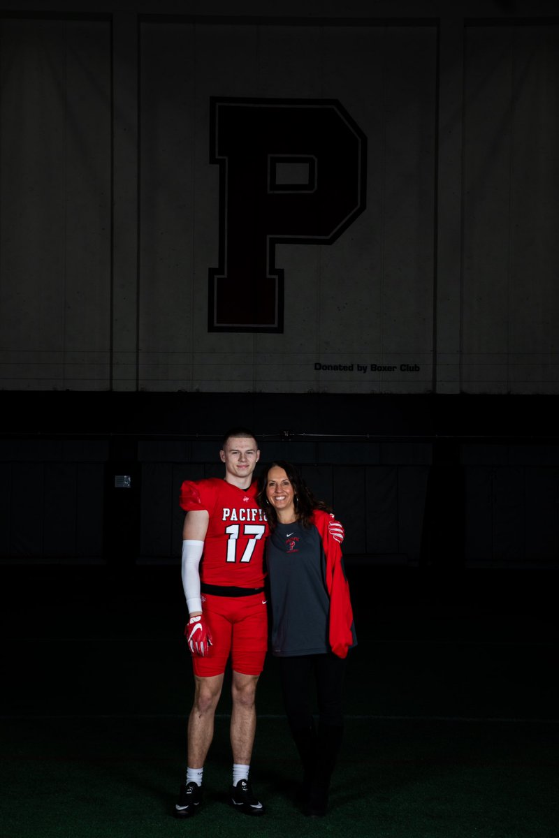 Had a great visit down at Pacific! Thank you to the coaches for the hospitality!  <a href="/Coach_Gilgan/">Lukkes Gilgan</a>