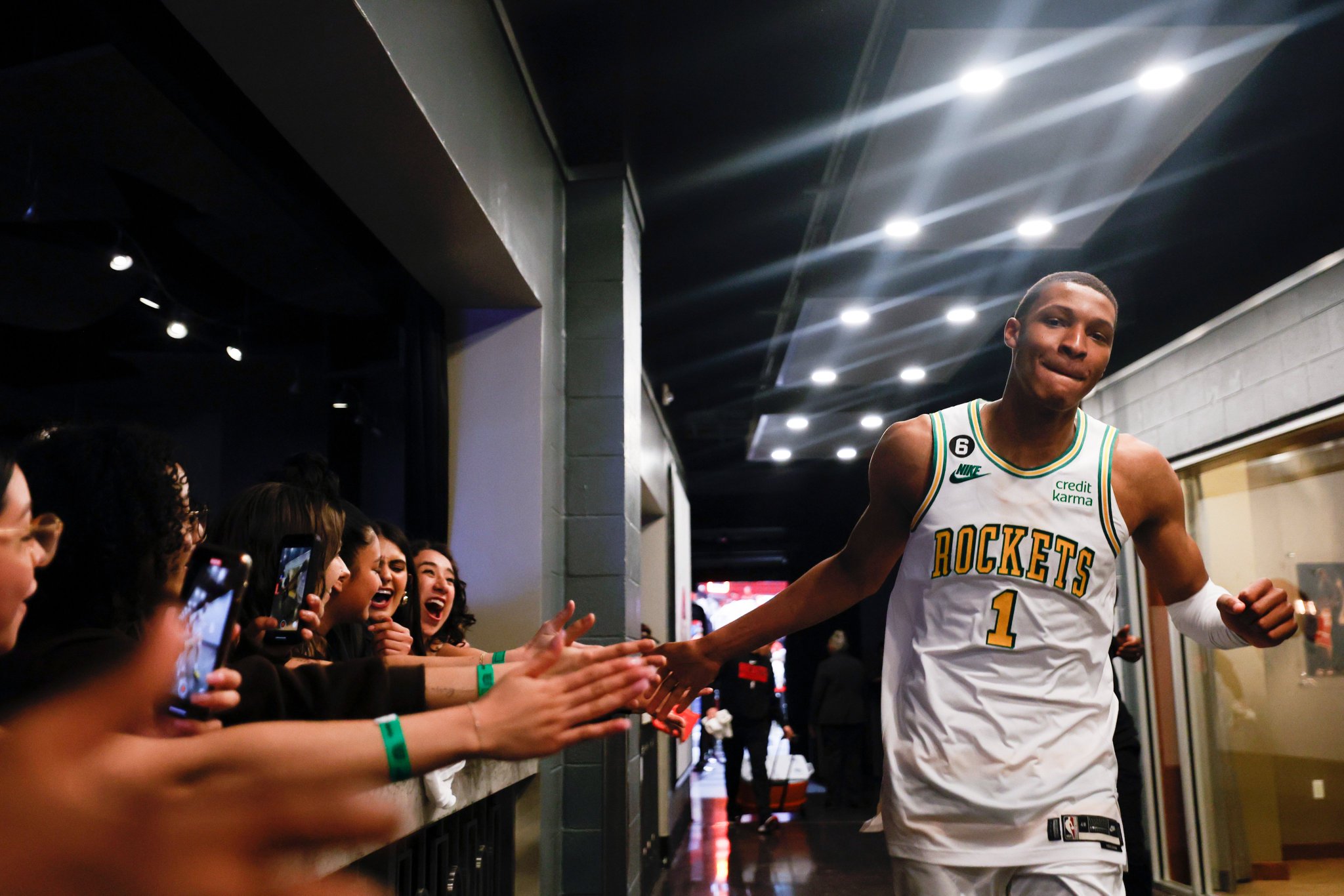 NBA.com/Stats on Twitter: 